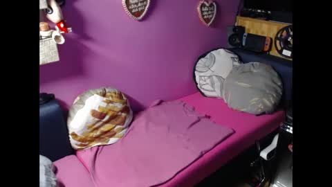 Sexymelli18 online show from January 9, 11:21 pm