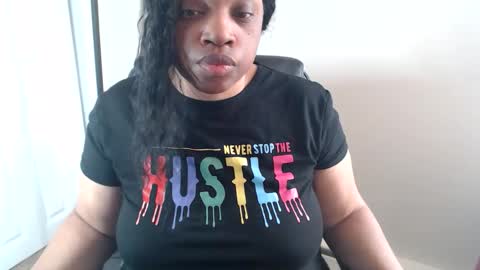 SexyMona online show from May 13, 11:31 am