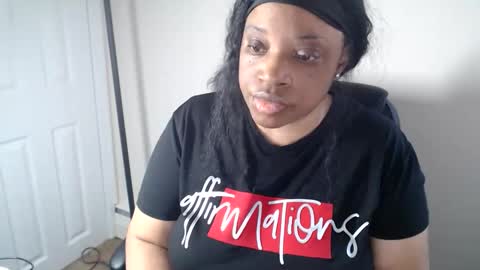 SexyMona online show from May 31, 6:09 pm