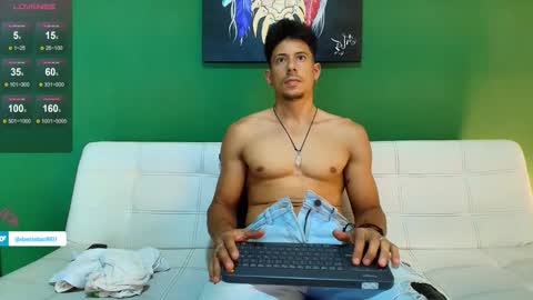 Snapshot of sexynative4u chatting on September 12, 11:07 pm sexynative4u online show from September 12, 11:07 pm
