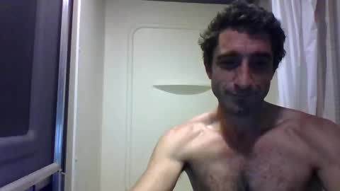 sexyRENTS online show from December 22, 4:28 am