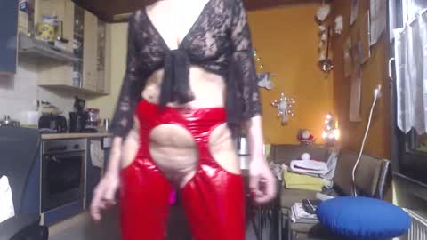 Silvie online show from December 21, 2:45 pm