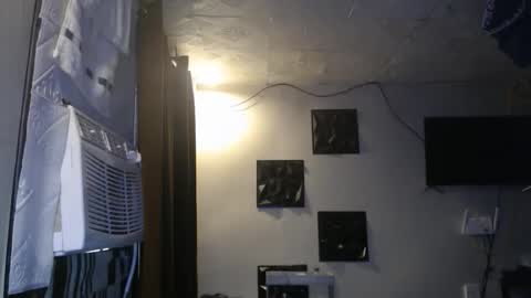 sexystrongcum online show from November 26, 4:21 am