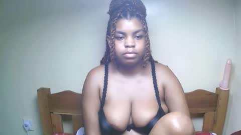 sexyyred_ online show from March 23, 8:03 pm