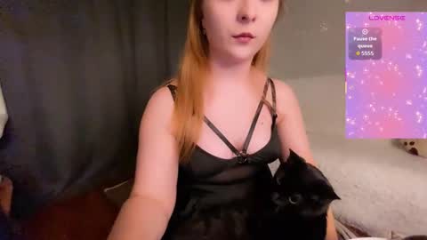 Adella online show from January 14, 4:26 pm