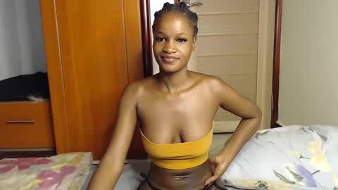 shaky xxx online show from November 6, 3:42 am