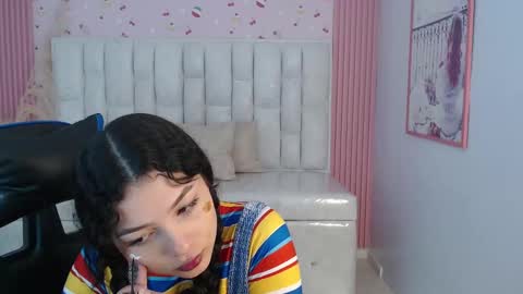 Snapshot of shalon_diaz_sub chatting on October 16, 2:06 pm Shalon  online show from October 16, 2:06 pm