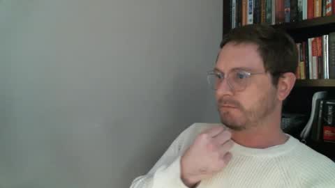Snapshot of shamelesswetdream chatting on February 14, 12:30 am shamelesswetdream online show from February 14, 12:30 am