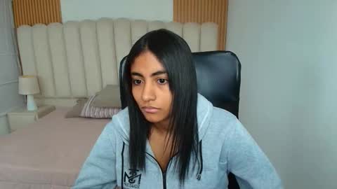 shanelle online show from February 4, 6:50 am