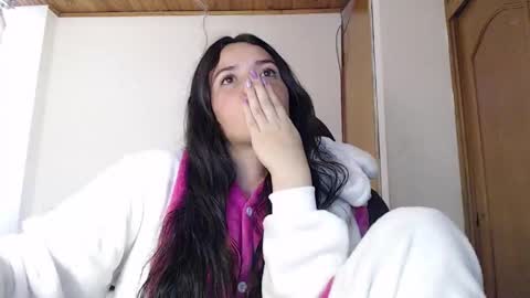 shanel_lozano online show from February 13, 9:40 pm