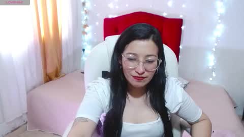 Shanel  online show from September 18, 7:29 pm