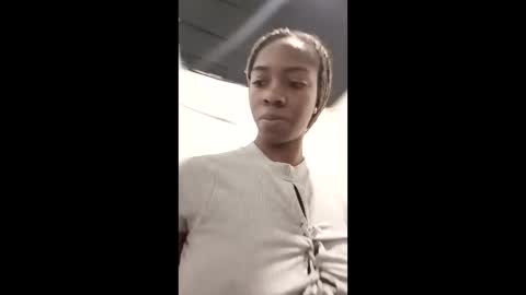 shanelle7 online show from February 13, 3:59 pm