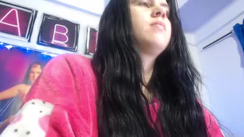 Snapshot of shanellmoore chatting on February 11, 12:25 pm Shanell Moore online show from February 11, 12:25 pm