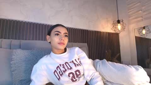 SHANON online show from February 24, 7:06 pm