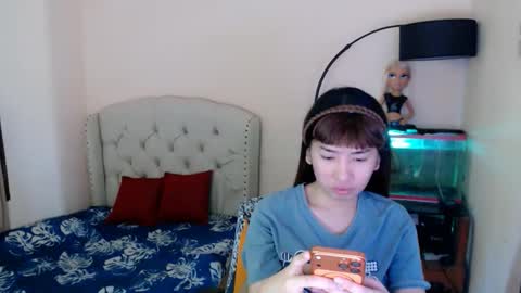 SHANTA FOX  s online show from March 31, 2:34 am