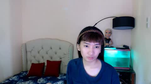 SHANTA FOX  s online show from March 13, 3:10 am