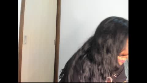 Sara online show from February 27, 6:24 am