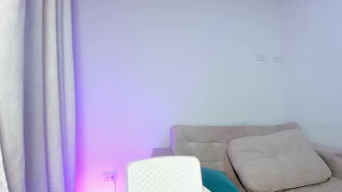 Hi fiends ---- I usually start online from Monday to Friday from 1000 am Saturdays and Sundays at 600 am Colombia time online show from February 21, 6:37 pm