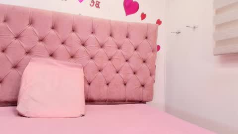 Sharlott online show from March 8, 11:58 am