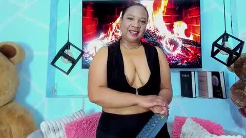 Sharon Noa online show from March 29, 11:34 am