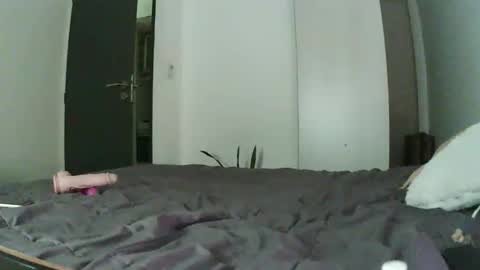 Sharon Kleinmann online show from October 20, 10:59 pm