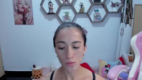 Sharon online show from March 8, 9:28 am