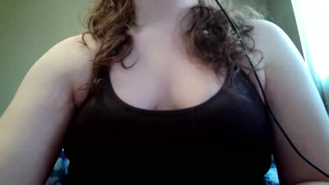 Shay online show from April 25, 4:48 pm