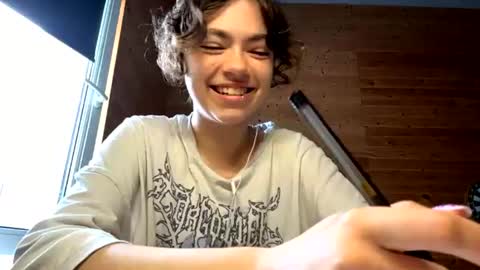 Viola online show from June 14, 9:44 am