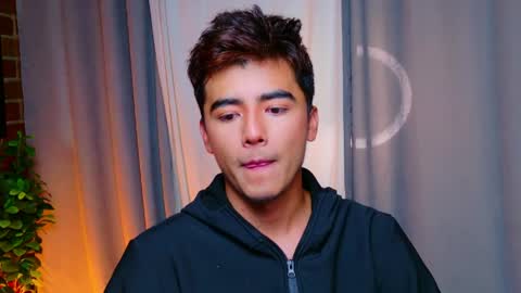 Shawn online show from April 8, 11:24 am