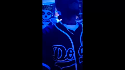 shawnvegas67 online show from February 17, 6:51 pm