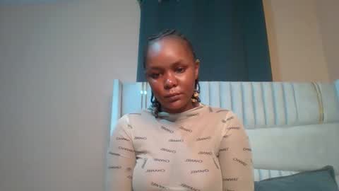 Shay diva online show from October 4, 8:28 pm