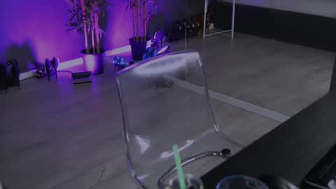 Snapshot of shayblonde chatting on February 3, 11:05 pm shayblonde online show from February 3, 11:05 pm