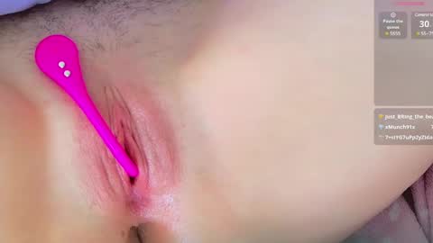 Snapshot of shaylavee chatting on March 12, 1:47 am Shayla Vee online show from March 12, 1:47 am