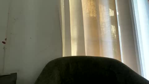 Thick babe online show from May 30, 11:52 am