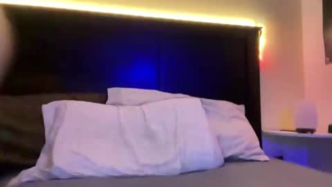 Snapshot of sheckwes69 chatting on October 7, 6:42 am Heston online show from October 7, 6:42 am