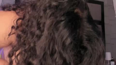 Heidy  online show from September 12, 3:52 am