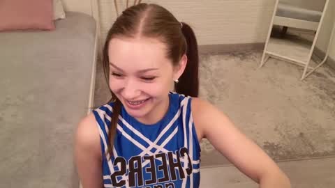 SHEILA online show from April 9, 8:58 pm