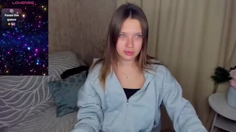 Snapshot of sheillatyler chatting on January 18, 5:41 am Alexis online show from January 18, 5:41 am