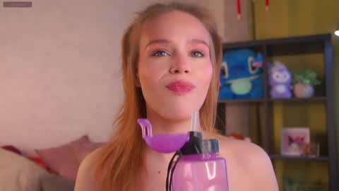 Lina online show from May 27, 1:45 am