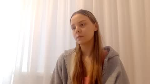 Lisa online show from February 22, 7:12 am