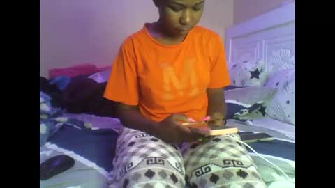 Snapshot of sherryspicy34 chatting on September 19, 4:49 am sherryspicy34 online show from September 19, 4:49 am