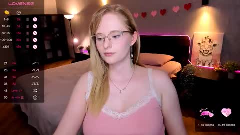 Hello guys my name is Aemilia online show from September 20, 9:01 am