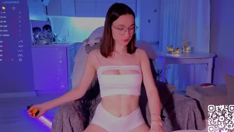 Sheyli online show from December 3, 6:00 pm