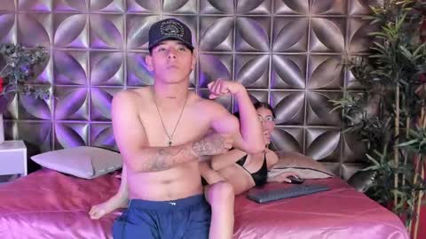 Sheylan y Jaicob online show from May 31, 1:15 am