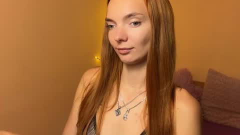 Alexis online show from July 28, 6:20 pm