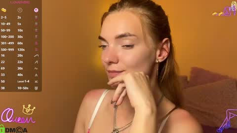 Alexis online show from June 3, 5:40 pm