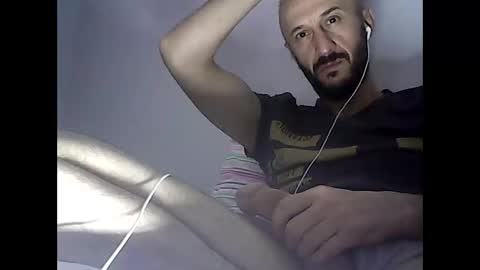 Snapshot of shooter_coool chatting on October 4, 1:14 am shooter_coool online show from October 4, 1:14 am