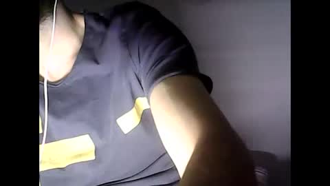 Snapshot of shooter_coool chatting on October 13, 7:16 pm shooter_coool online show from October 13, 7:16 pm