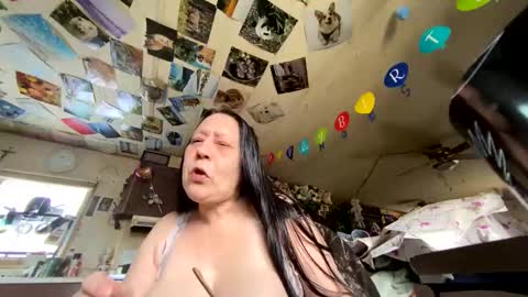 shorty920505 online show from April 26, 9:45 pm