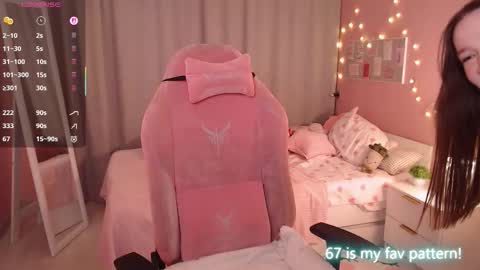 Neila online show from November 12, 2:30 pm